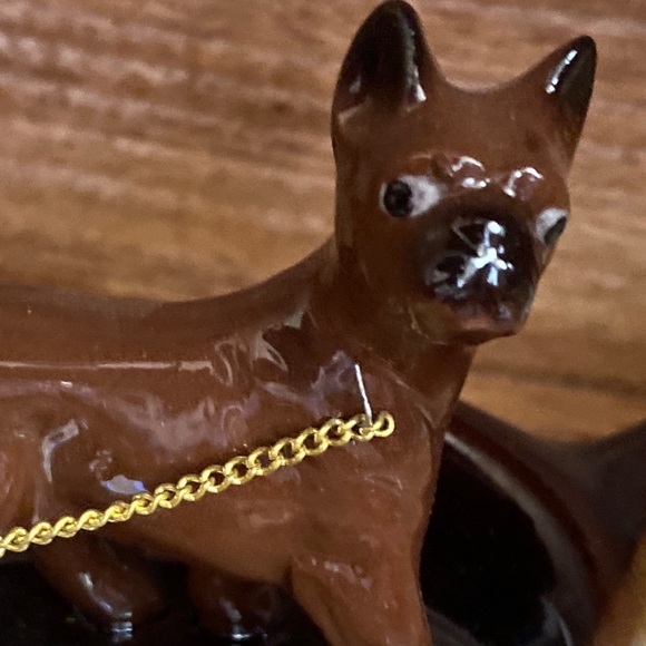 Vintage Ashtray-“new” Dead Stock ☠️ Boxer Dog Mama wi a bunch of lil puppies 🐶 - Picture 2 of 6